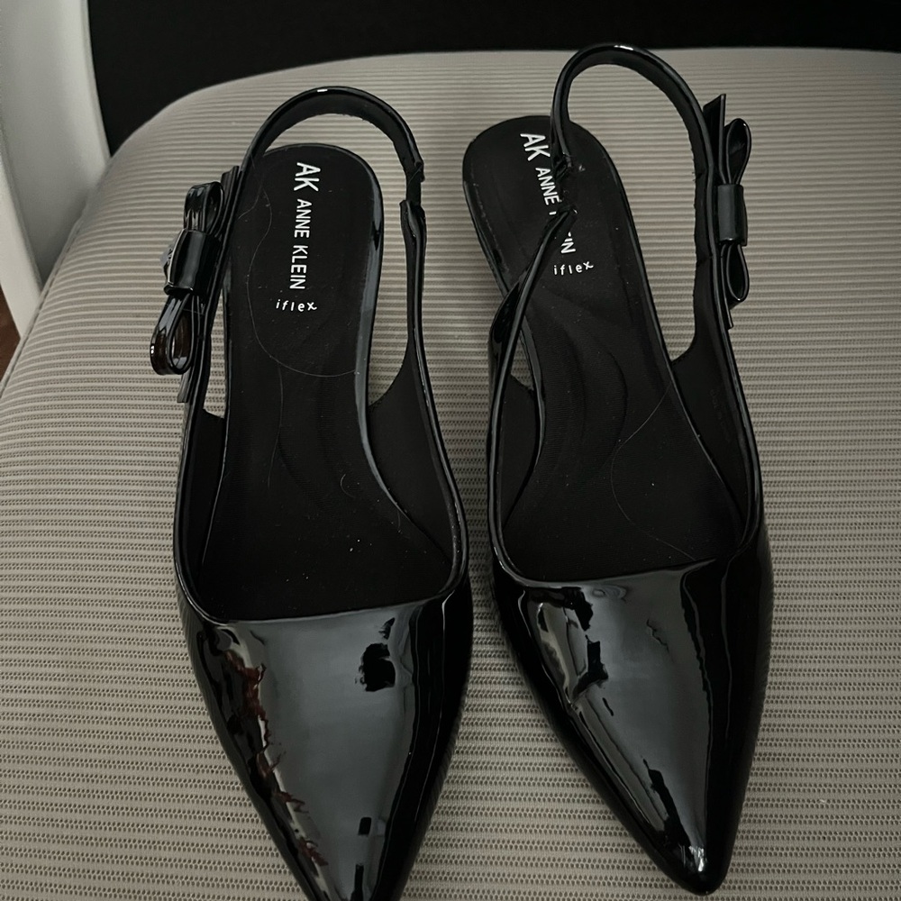 Anne Klein Black Slingback Kitten Heels